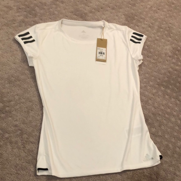 Adidas white aeroready sports shirt. Club 3 tee shirt. New with tag
